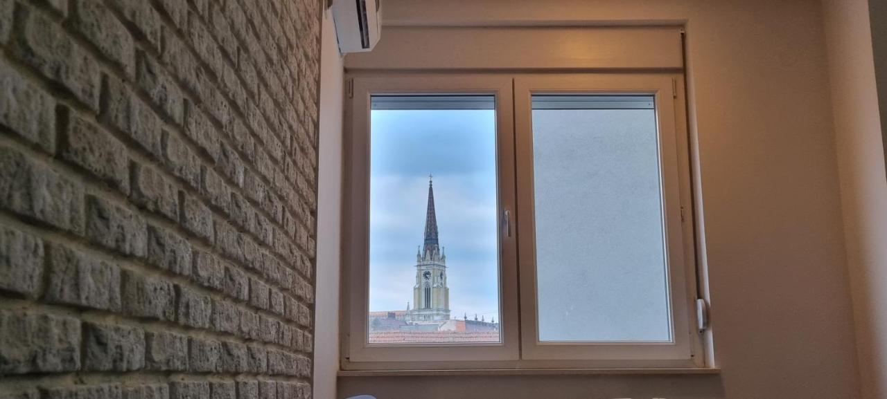 Grove II Apartment = Strict City Centre Novi Sad Exterior photo